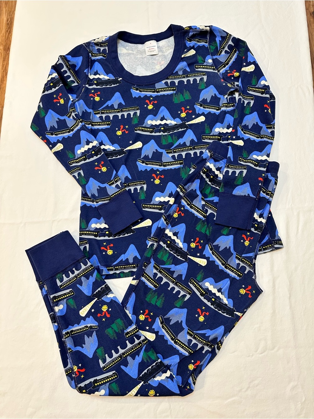 Women’s Hanna Andersson Polar Express Long John Pajama Top and Bottoms Medium